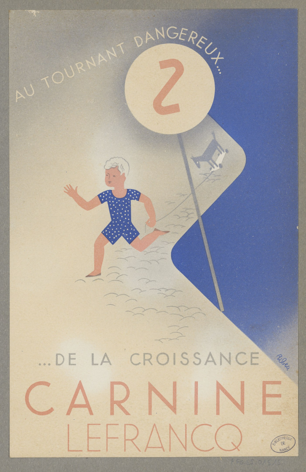 Plakat für einen Fasching in Frankreich mit einer Person in einem hellgelben Kleid, die lächelt, umgeben von schwarzem 'Fasching'-Text.