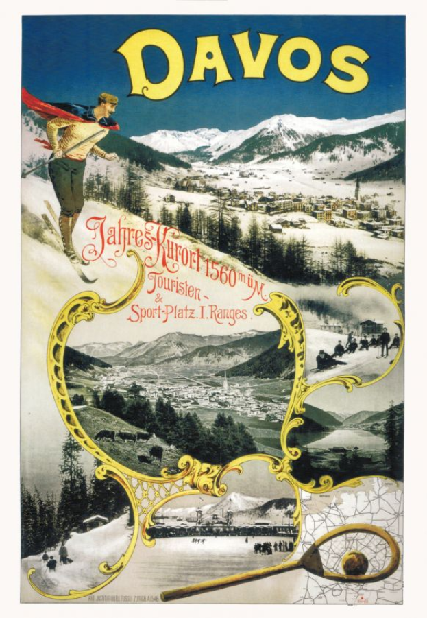 Ein Vintage-Plakat, das den Skiort Davos in der Schweiz bewirbt, zeigt einen Skifahrer im Vordergrund mit Bäumen, Häusern und Bergen im Hintergrund sowie beschreibenden Text.