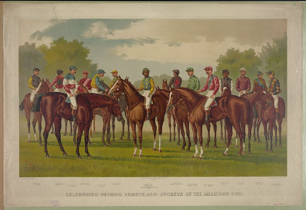 Gruppe von Menschen, die auf einem grünen Feld mit Bäumen und einem blauen Himmel reiten, mit Text unten, der "Feiernder Siegerpferde und Jockeys der American Turf" lautet.