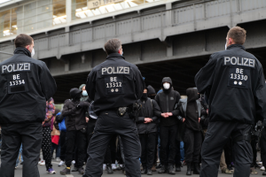POL-MS: Rechtsextreme Demo in Münster am Samstag: "Muss das wirklich sein?" Warum das Versammlungsrecht besonders wichtig ist - und was die Polizei damit zu tun hat