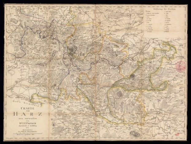 Ausführliche alte Harz-Karte, Deutschland, auf schwarzem Hintergrund, die Städte, Ortschaften und die umliegende Landschaft zeigt.