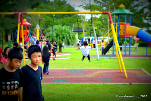 Unsere Stadtverwaltung ehrt die sportlichsten Grundschulen