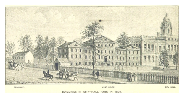 Schwarz-weiß-Zeichnung des Rathausesparks von 1809 mit Gebäuden, Bäumen, Menschen, Pferdewagen, einem Zaun und Text unten.