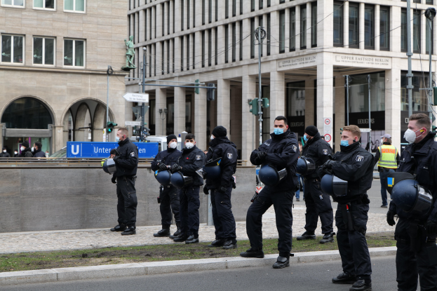 POL-WES: Kamp-Lintfort - Vorstellung der neuen Dienststellenleitung der Polizeiwache West/ Kamp-Lintfort